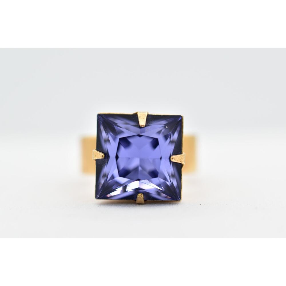 Liz Palacios Vintage Purple Crystal 6.5 Ring Princess Cut Brushed Gold Cocktail